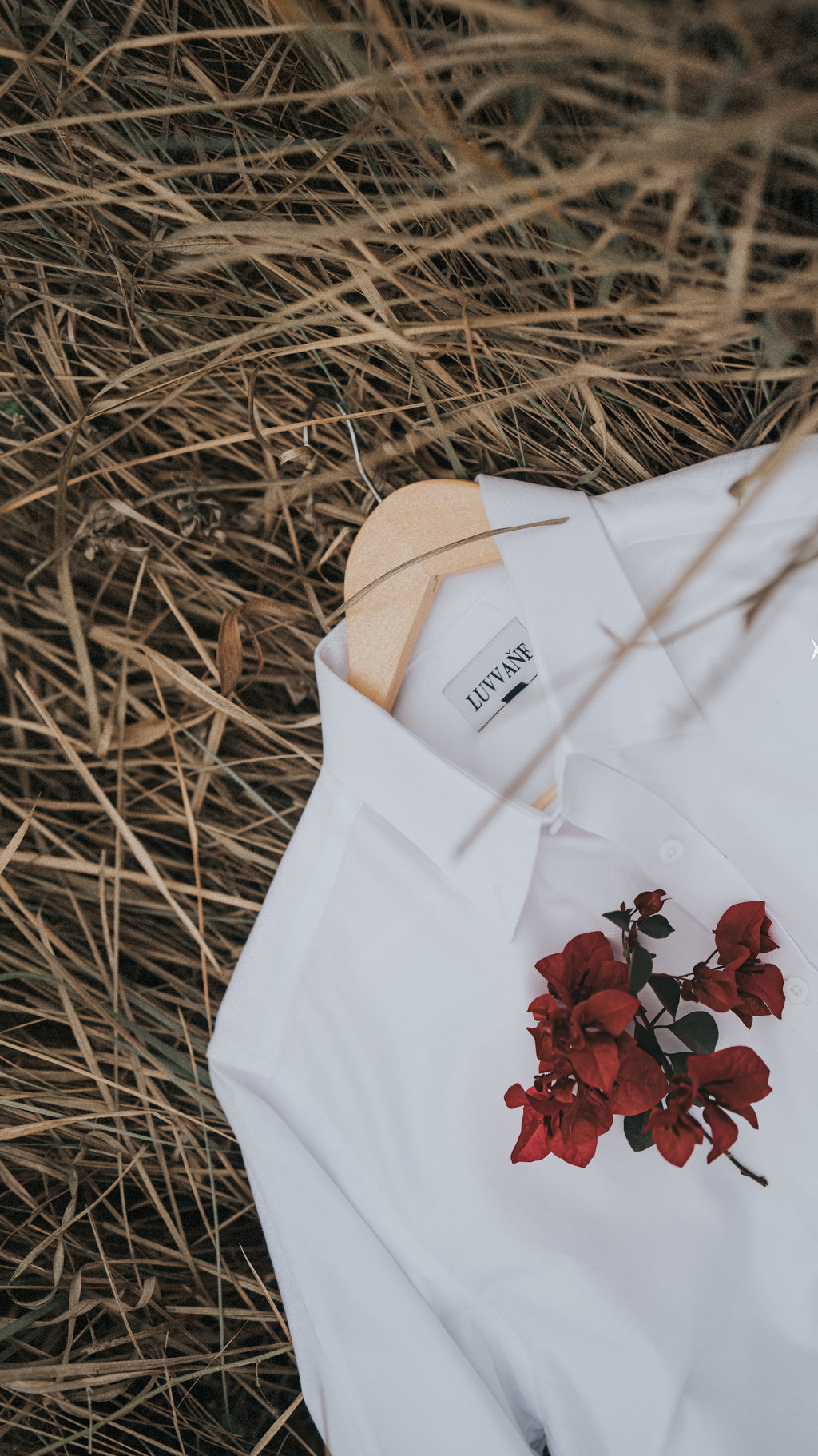WHITE CLASSIC
